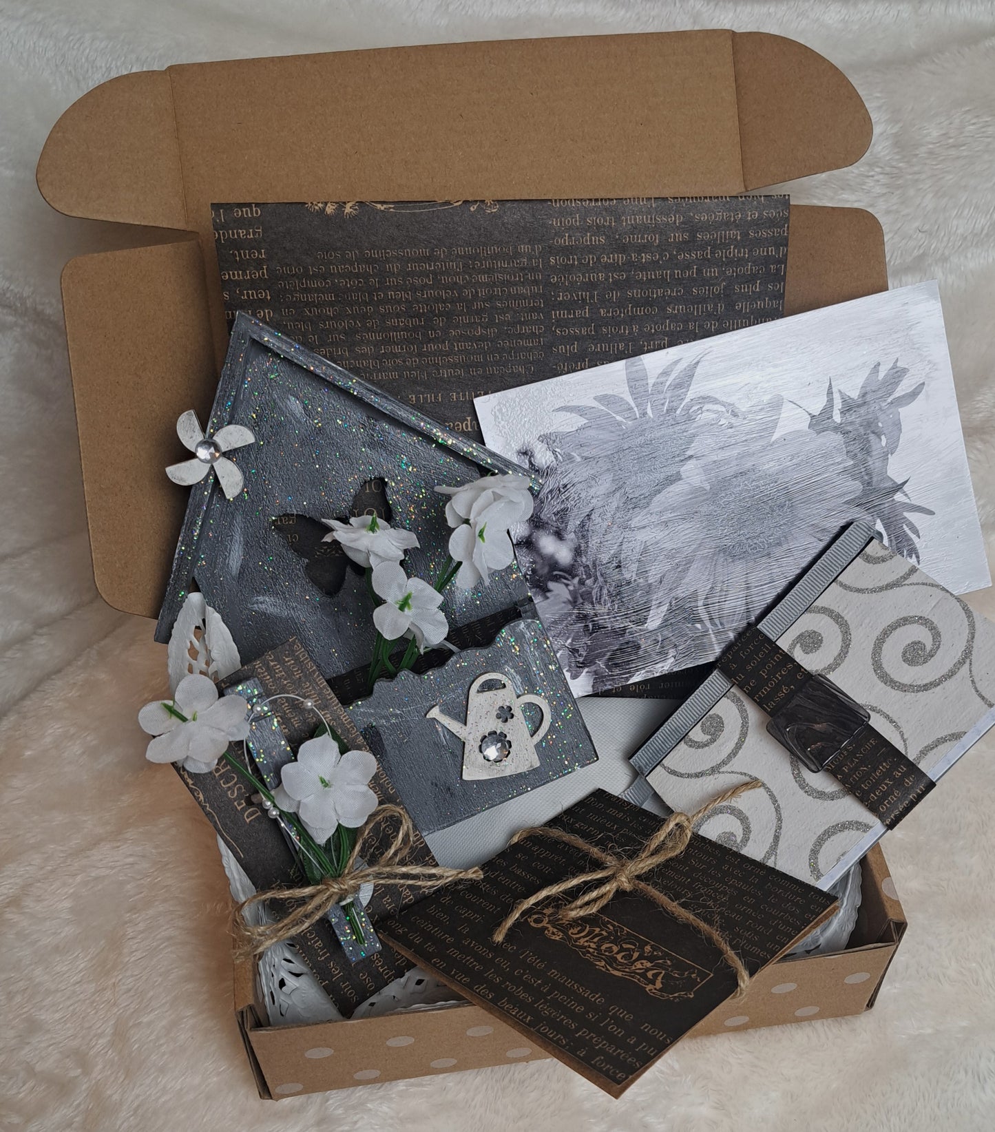 Starlight Birdhouse Gift Box