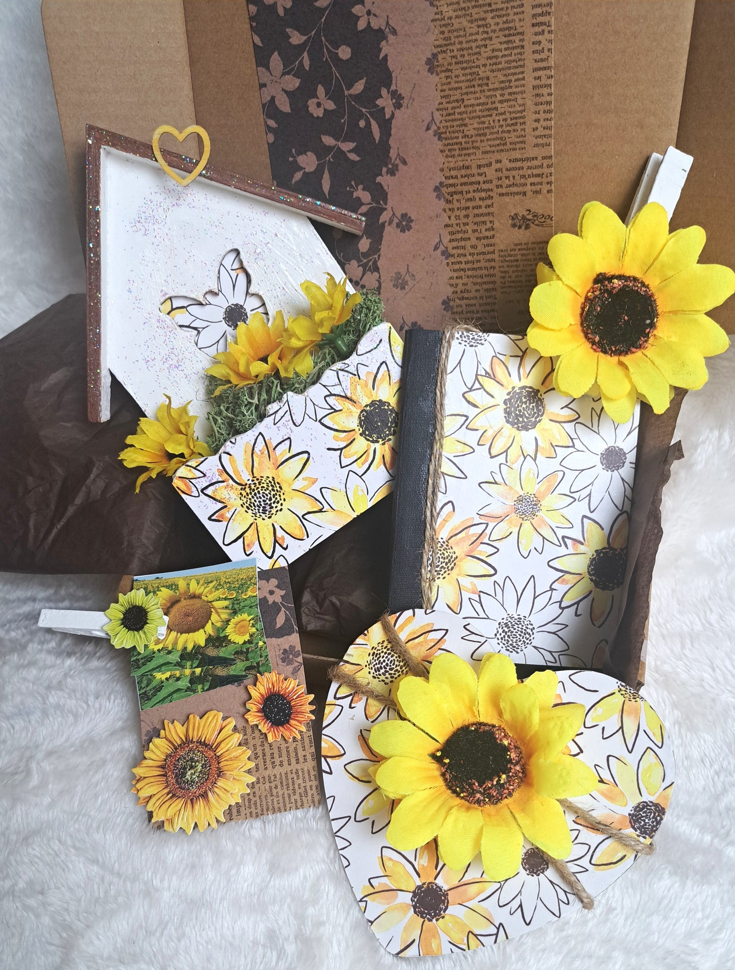 Sunflower Birdhouse Gift Box